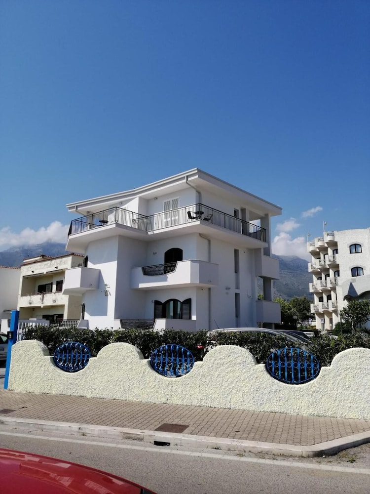 Hotel Tirreno 4/52