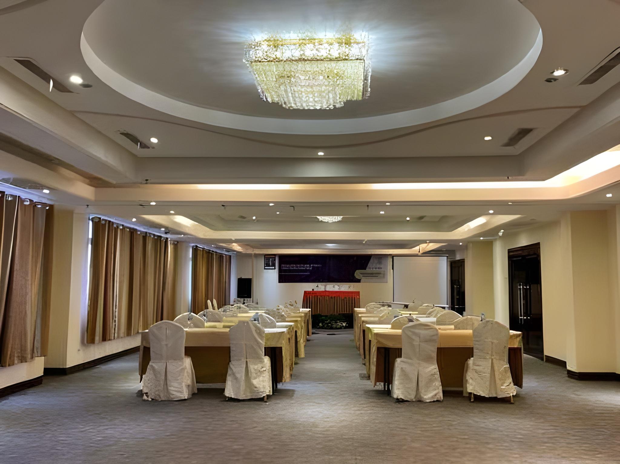 Grand Puncak Lestari Hotel 15/24