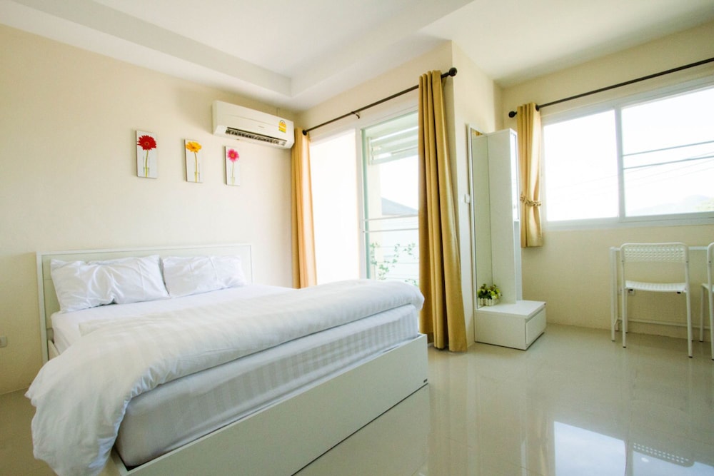 Lotus Suite Hua Hin 12/68
