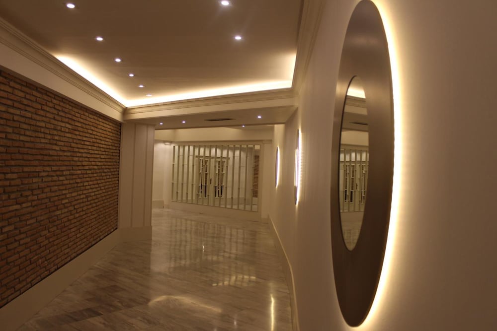 Hotel Reyes Ziries 24/63