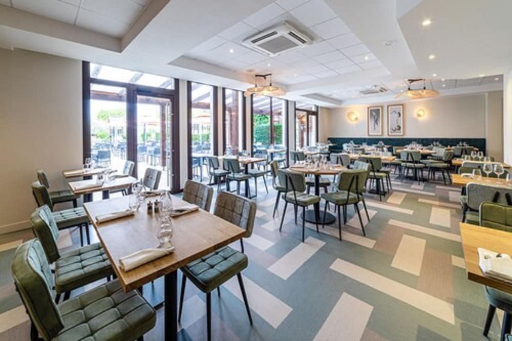 Domaine de La Foret D Orient Natur Hotel Golf Spa 43/55