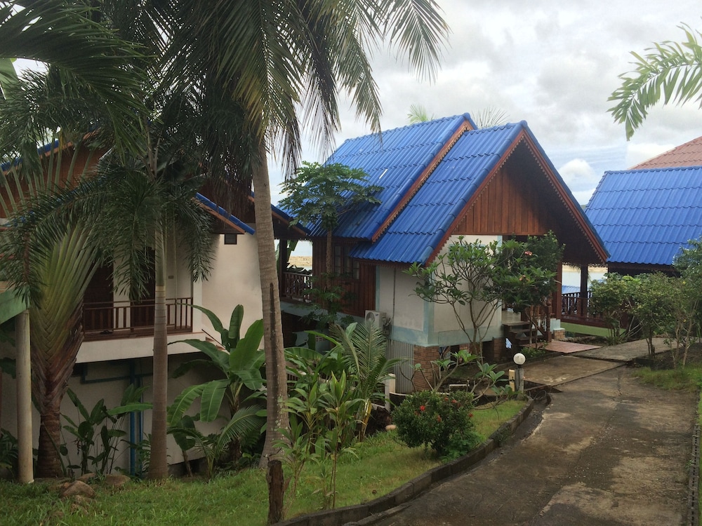 THARATHIP RESORT 6/68