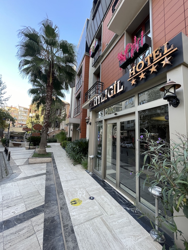 Giritligil Hotel 9/67