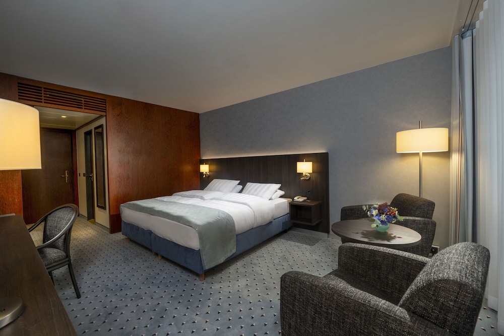 Maritim Hotel Bremen 19/68