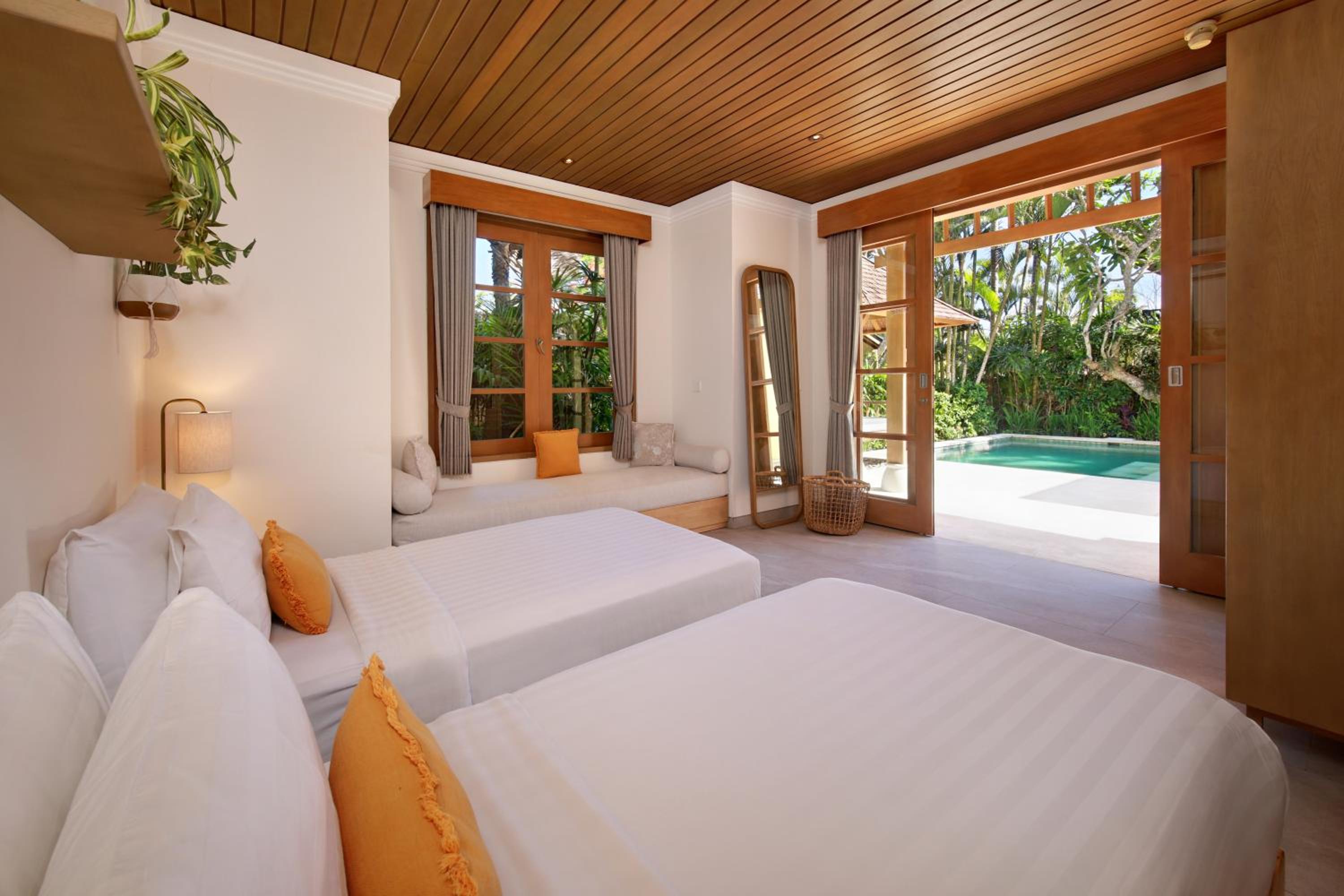 3 Bedrooms, Pool, Superior, Villa, Garden View
