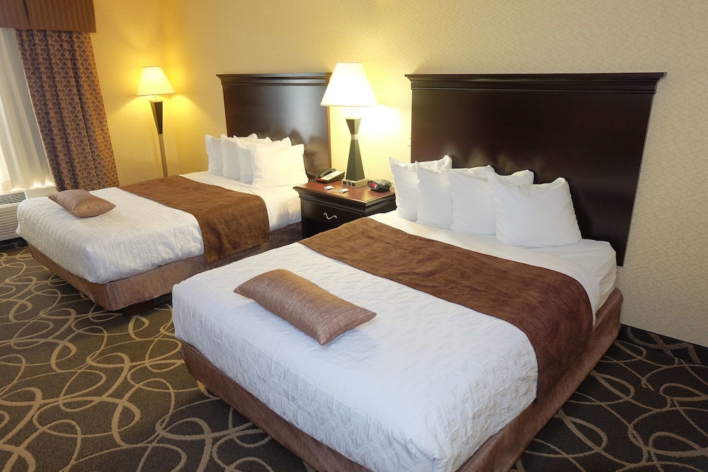 Best Western Plus Eau Claire Conference Center 18/62