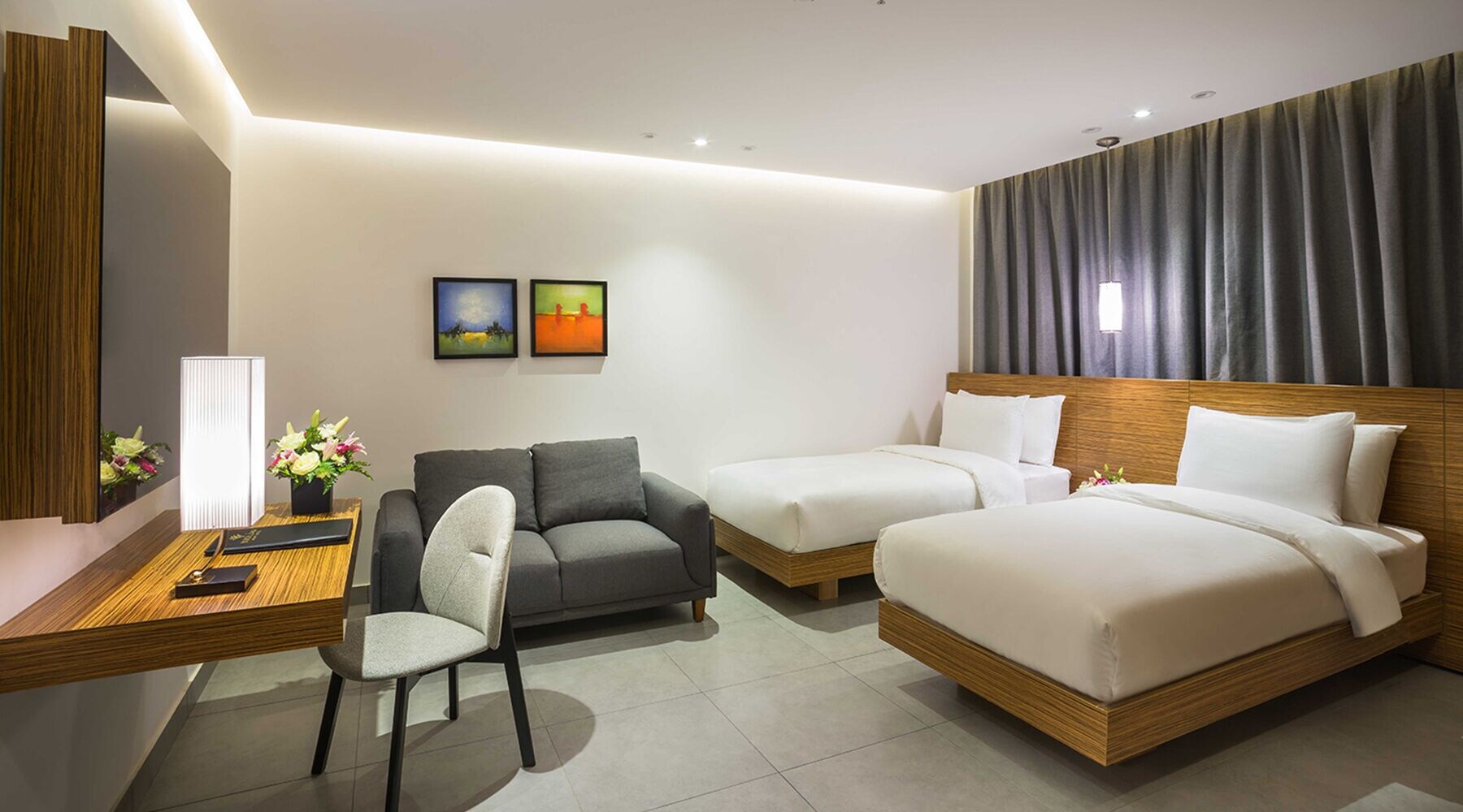 JUNIOR SUITE, STUDIO, TWIN BEDS