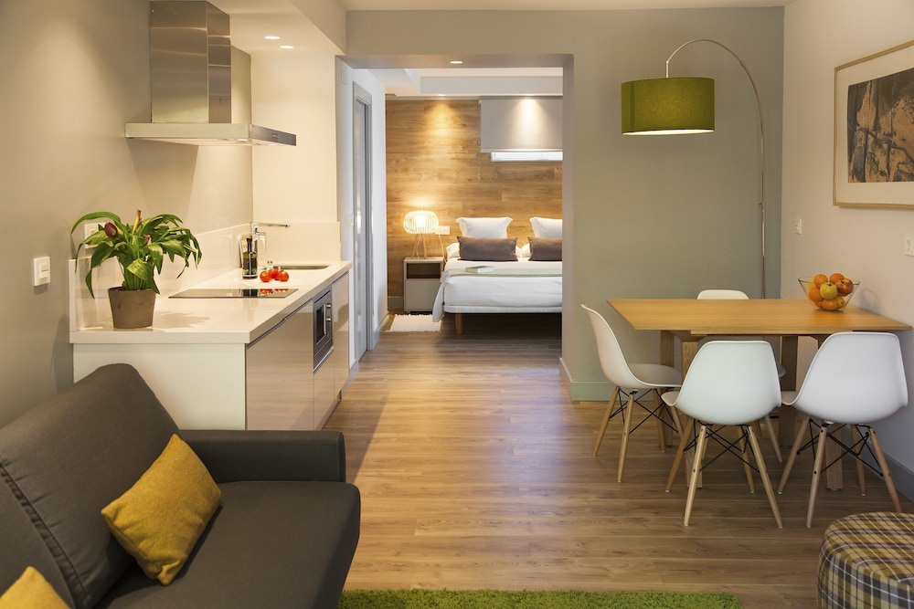 Casona de La Paca Hotel And Apartments 38/74