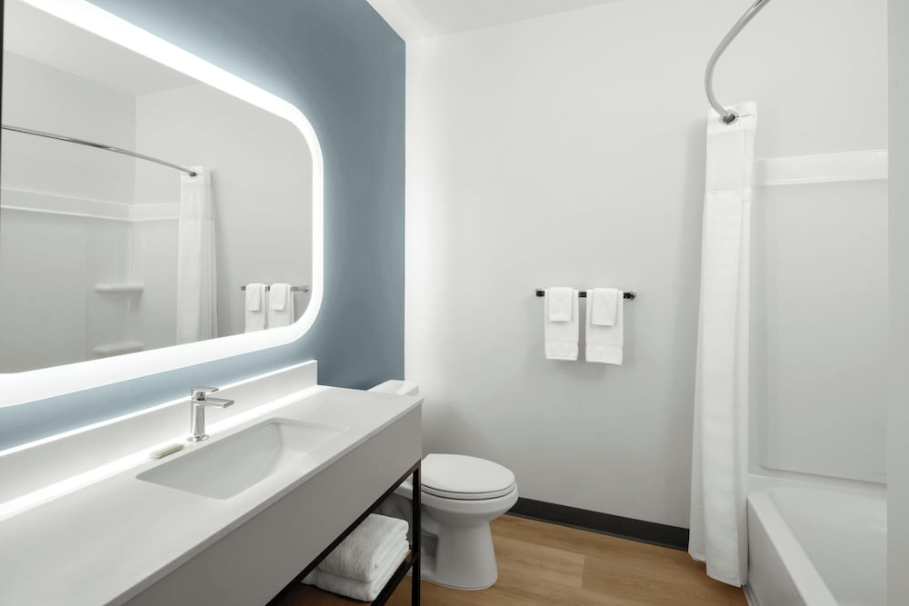StudioRes by Marriott Fort Myers Airport 21/21