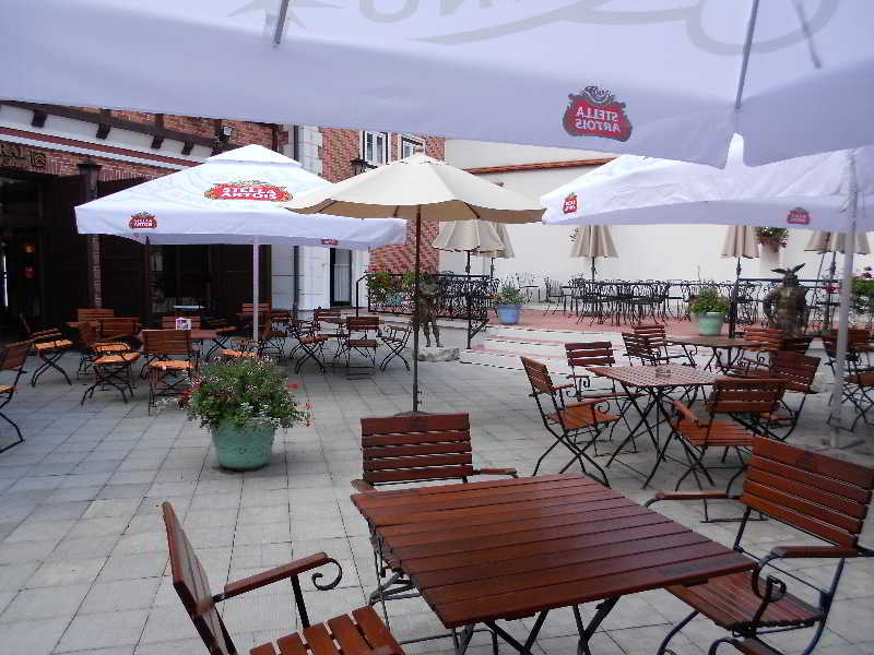 Bastion Hotel 11/20