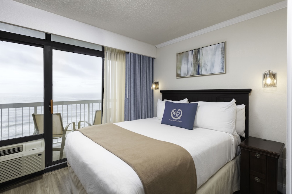 1 BEDROOM, VILLA, OCEAN FRONT