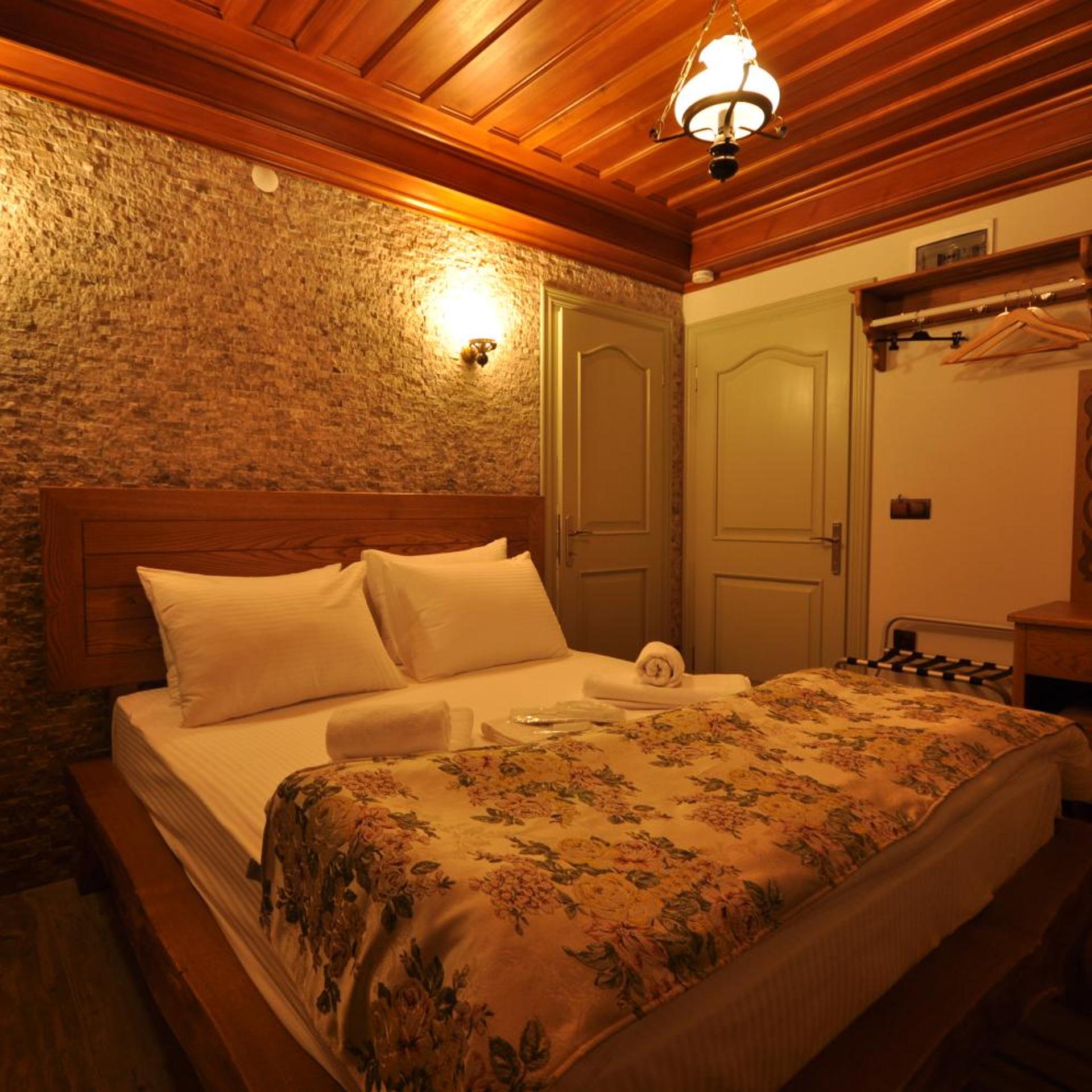 Svila Otel 10/40