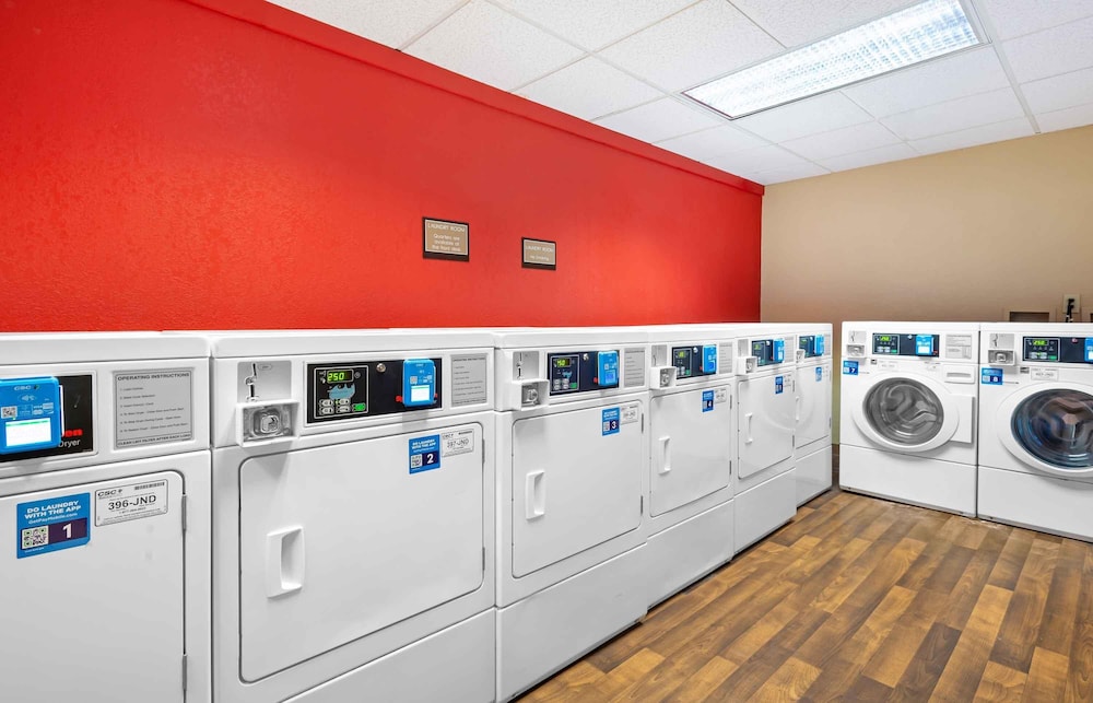 Extended Stay America Secaucus New York City Area 8/52