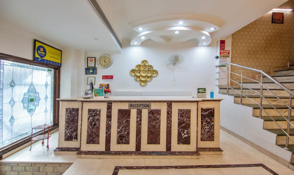 Hotel Paras International 10/49
