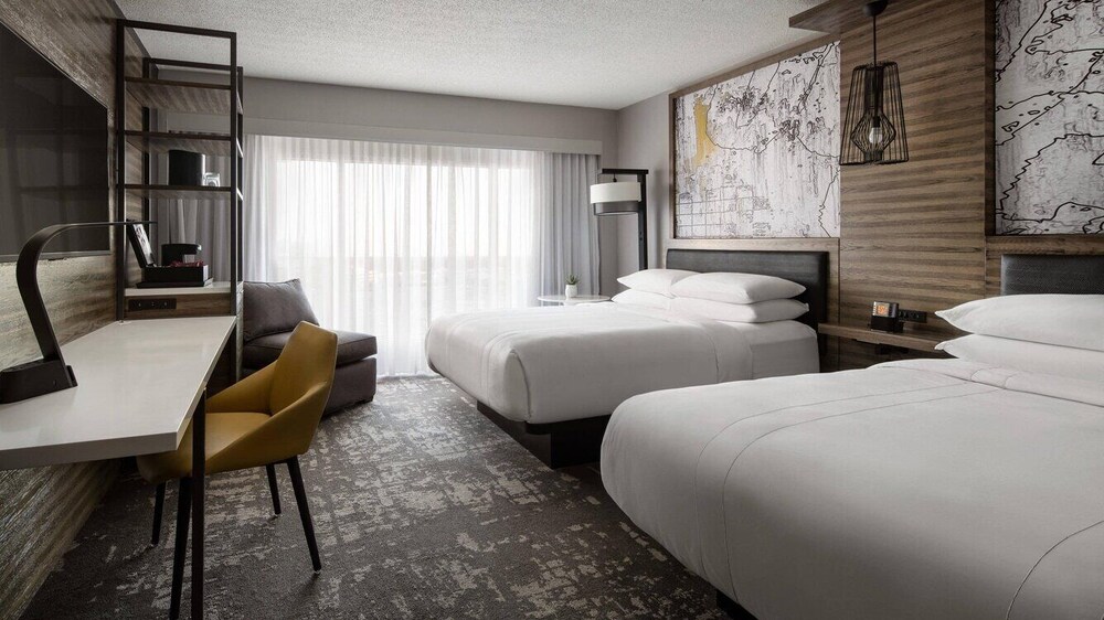 Marriott Indianapolis North 10/52
