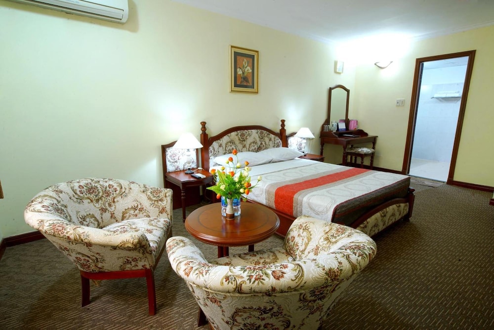 Hoang Ha Hotel 41/67