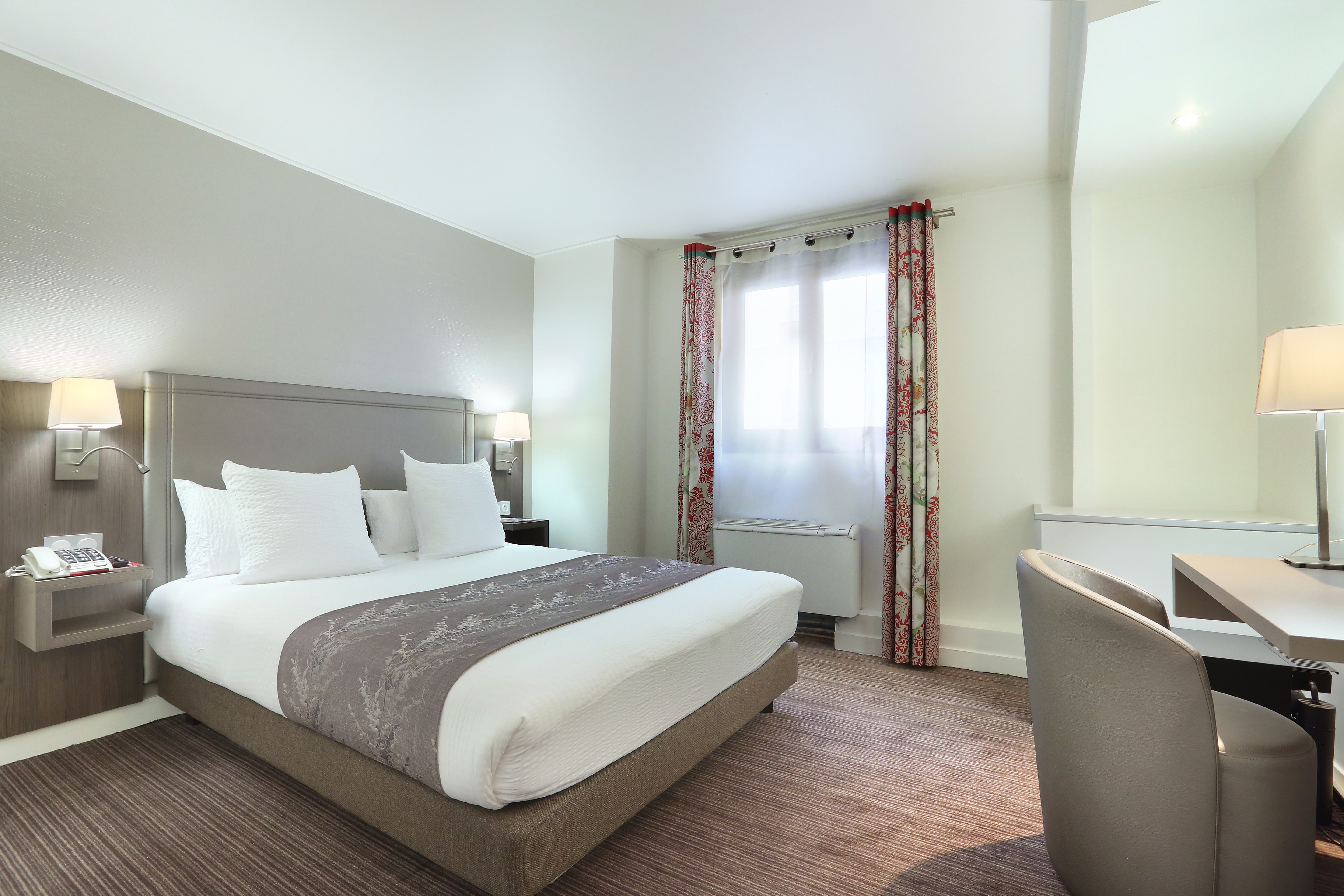 غرفة قياسية بسرير مزدوج، Beaugrenelle Tour Eiffel Hotel 4/5