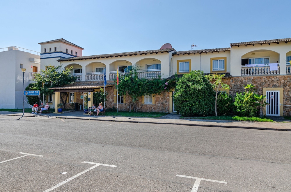 Mariners Club Apartments 31/46