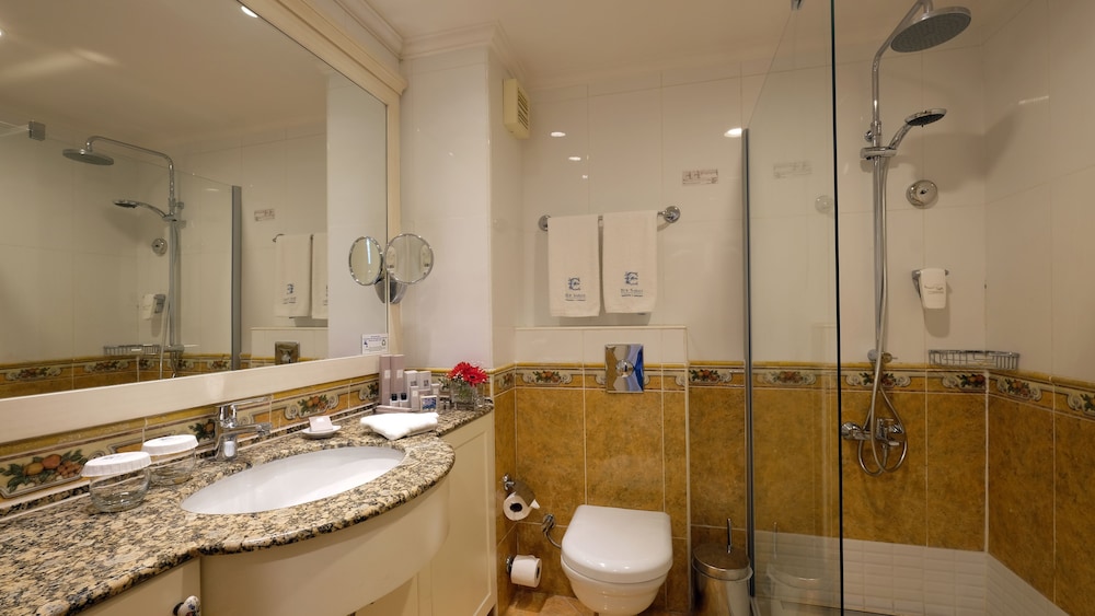 Ece Saray Marina Resort 38/38