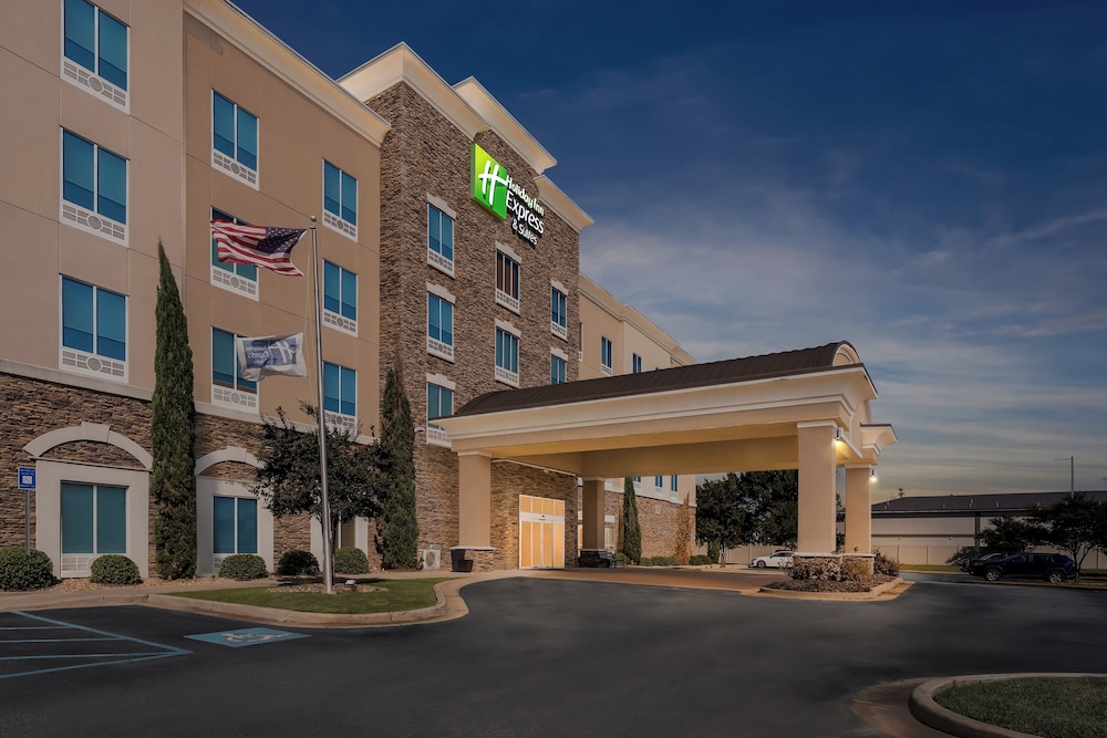 Holiday Inn Express Hotel And Suites Albany 4/67