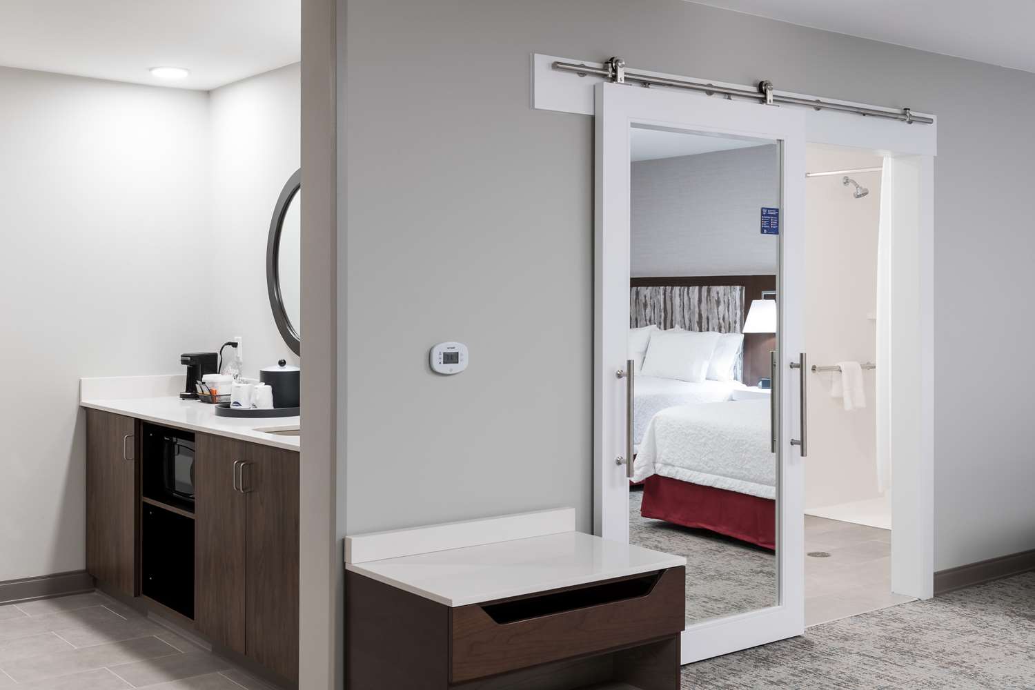Hampton Inn Suites Cape Canaveral Cruise Port Fl 5/55