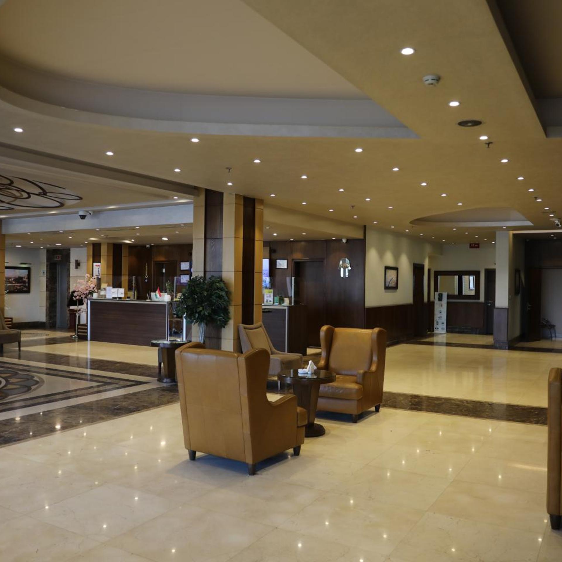 Lobby at LA ROCHE HOTEL, ERBIL