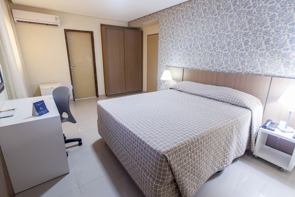 Village Confort Hotel 3/16