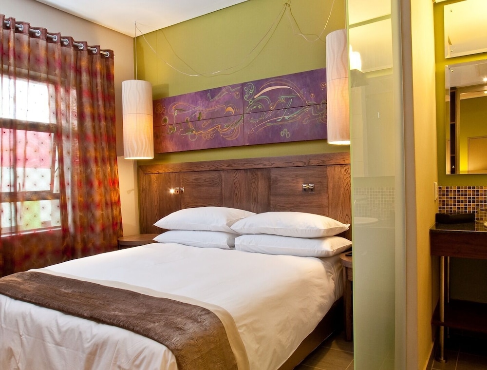 Umfolozi Hotel 6/22
