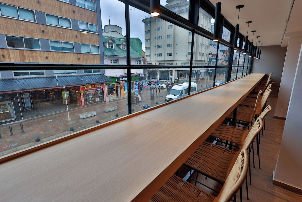 M383 Hotel Bariloche 43/47