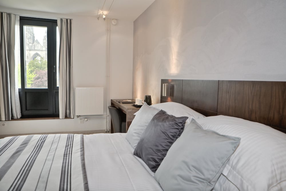 Best Western Plus Des Francs 16/63