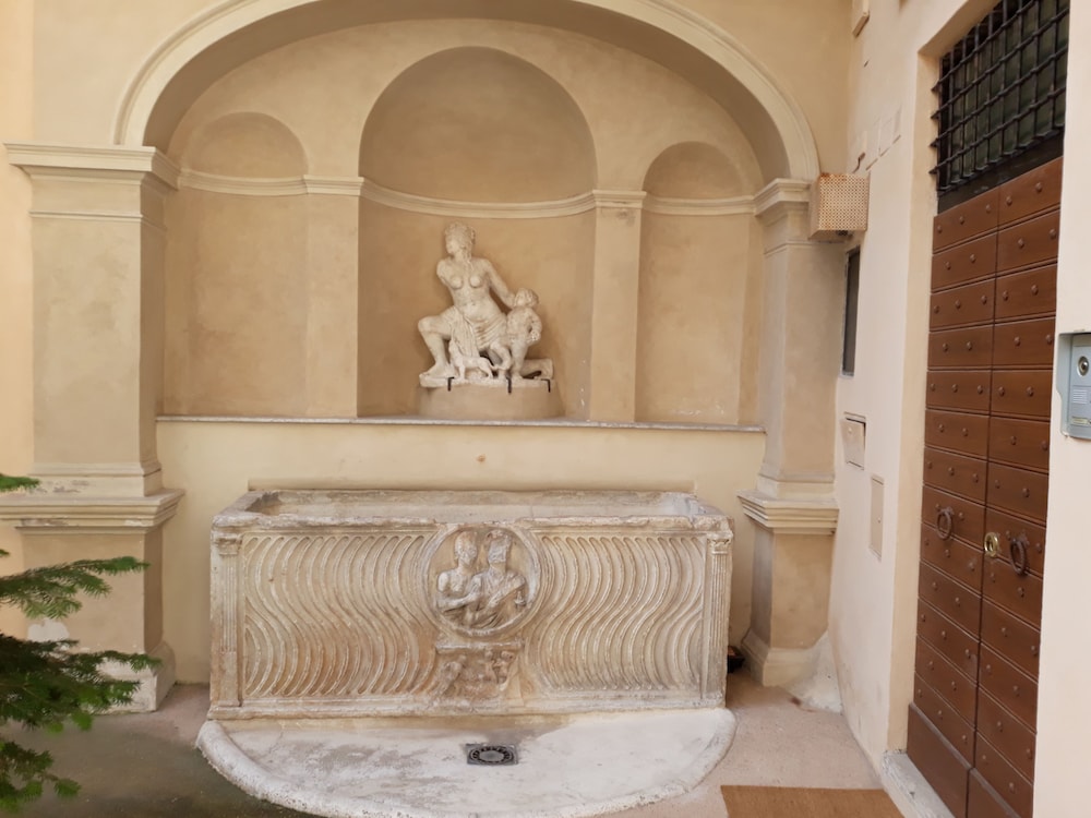 Navona Grand Suite 1/50