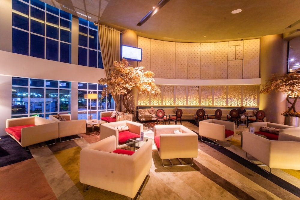 Grand Jatra Hotel 46/70