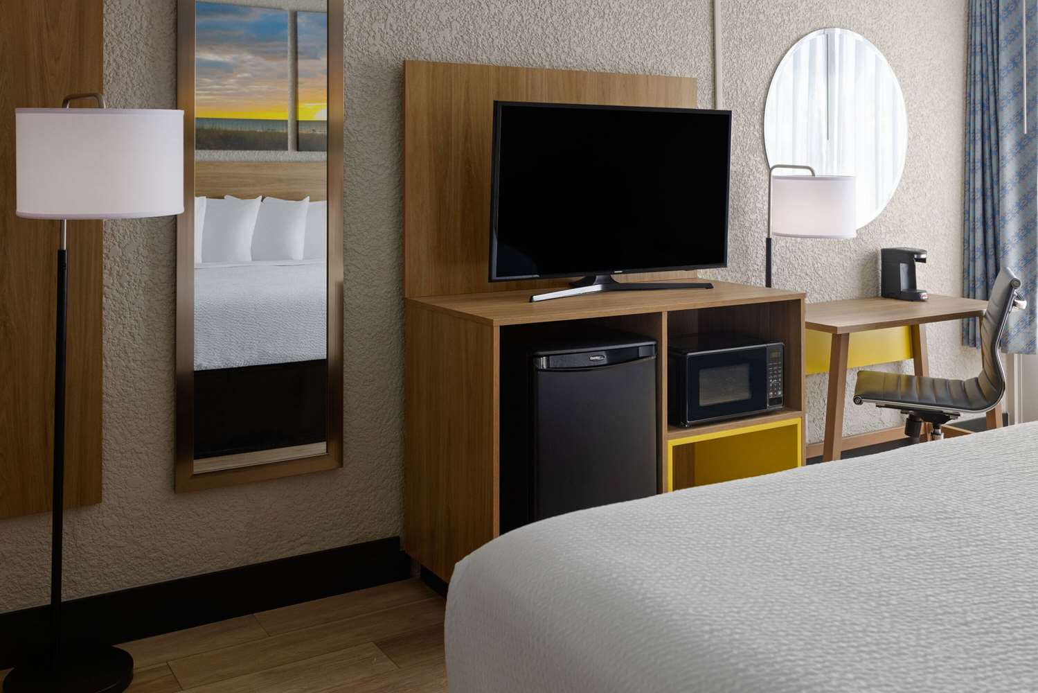Days Inn by Wyndham Fort Pierce Midtown 43/55