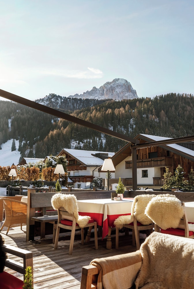 Hotel Tyrol 3/66