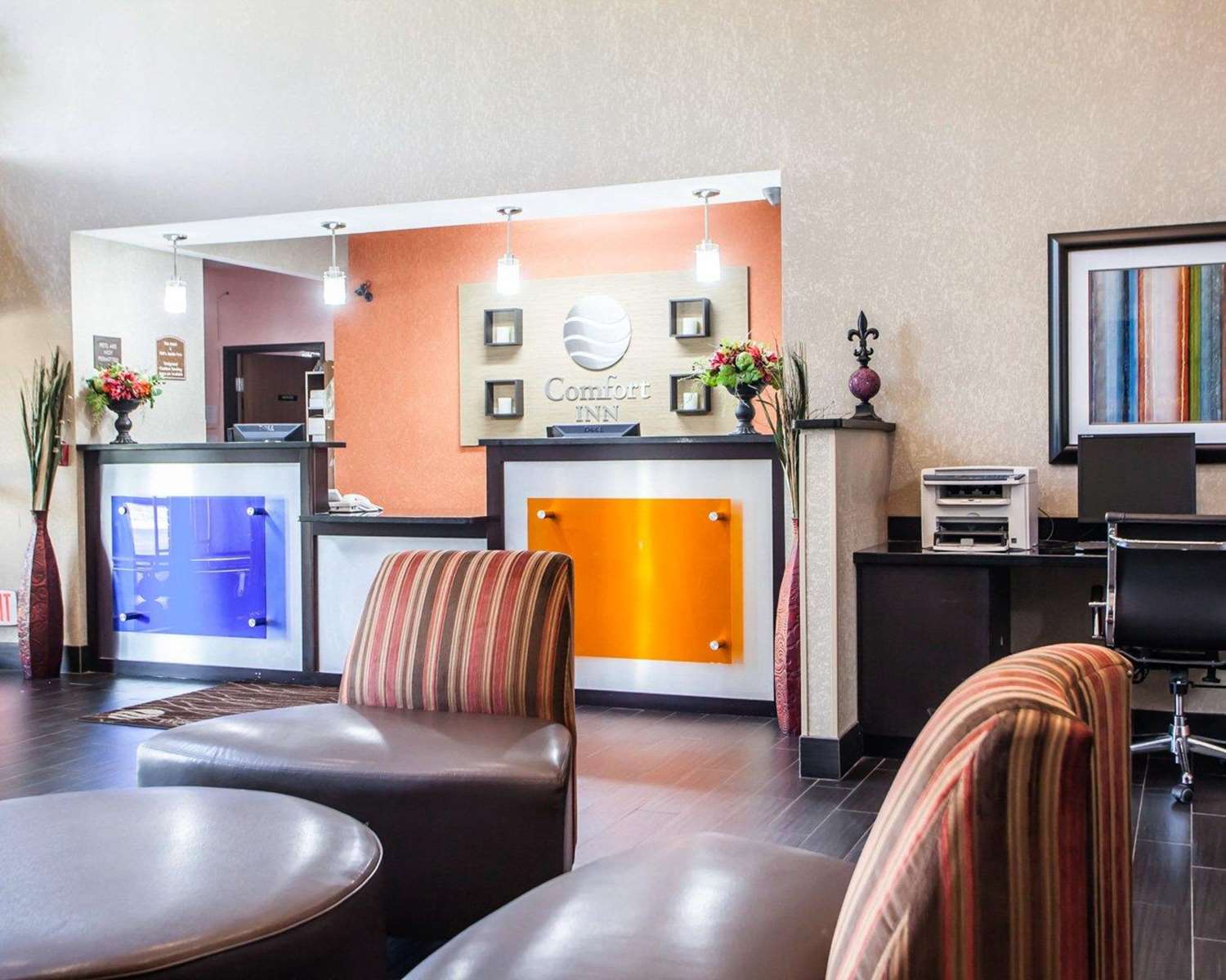 Comfort Inn Lees Summit @ Hwy 50 & Hwy 291 5/15