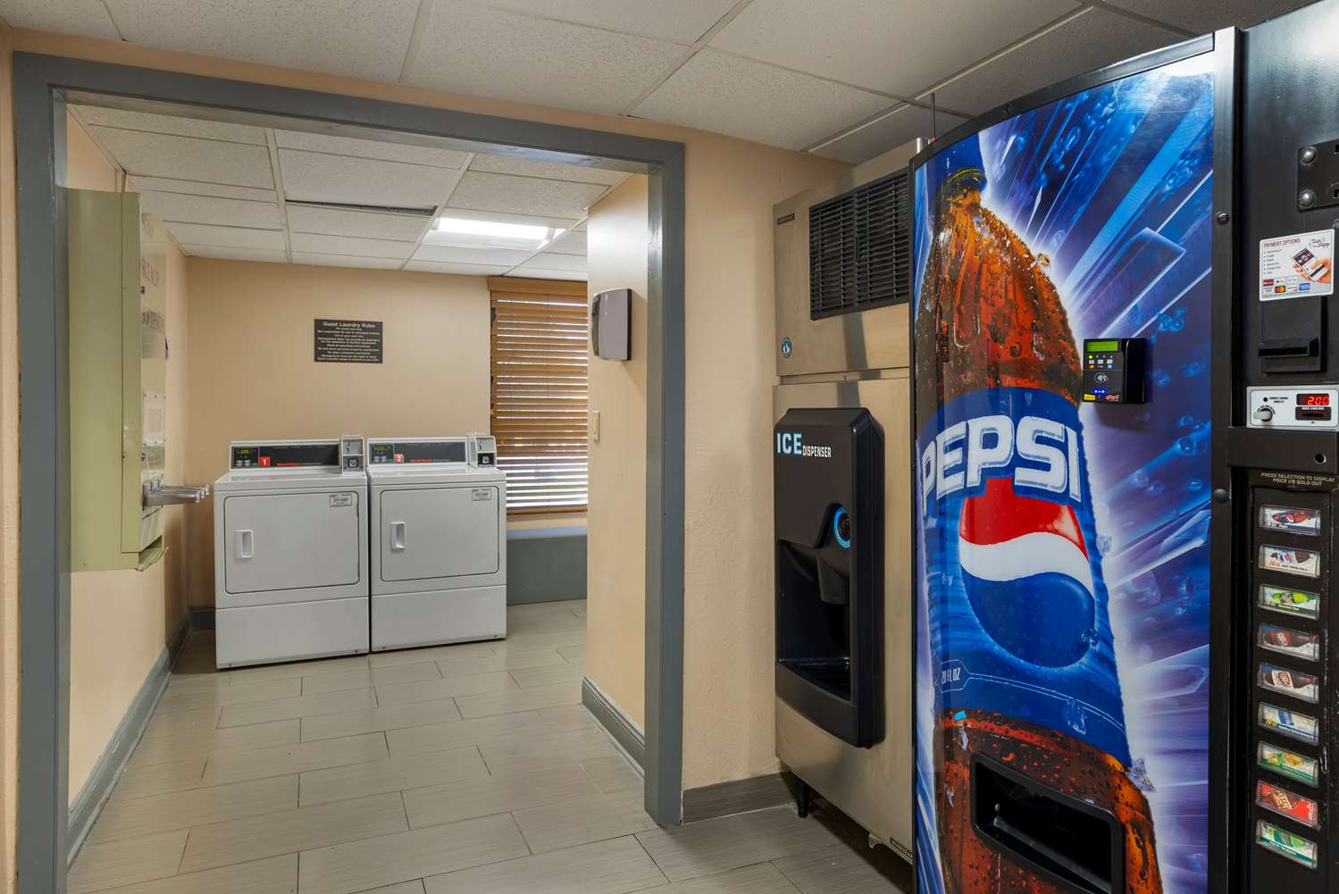 Best Western Plus Executive Hotel 6/37
