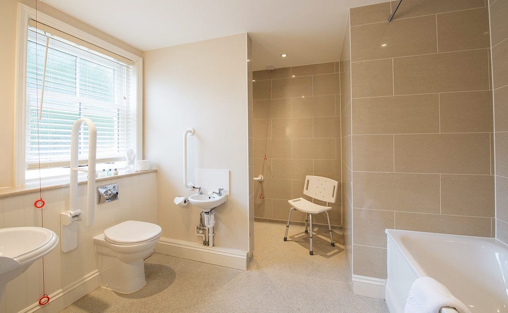 Bartley Lodge Hotel 21/58