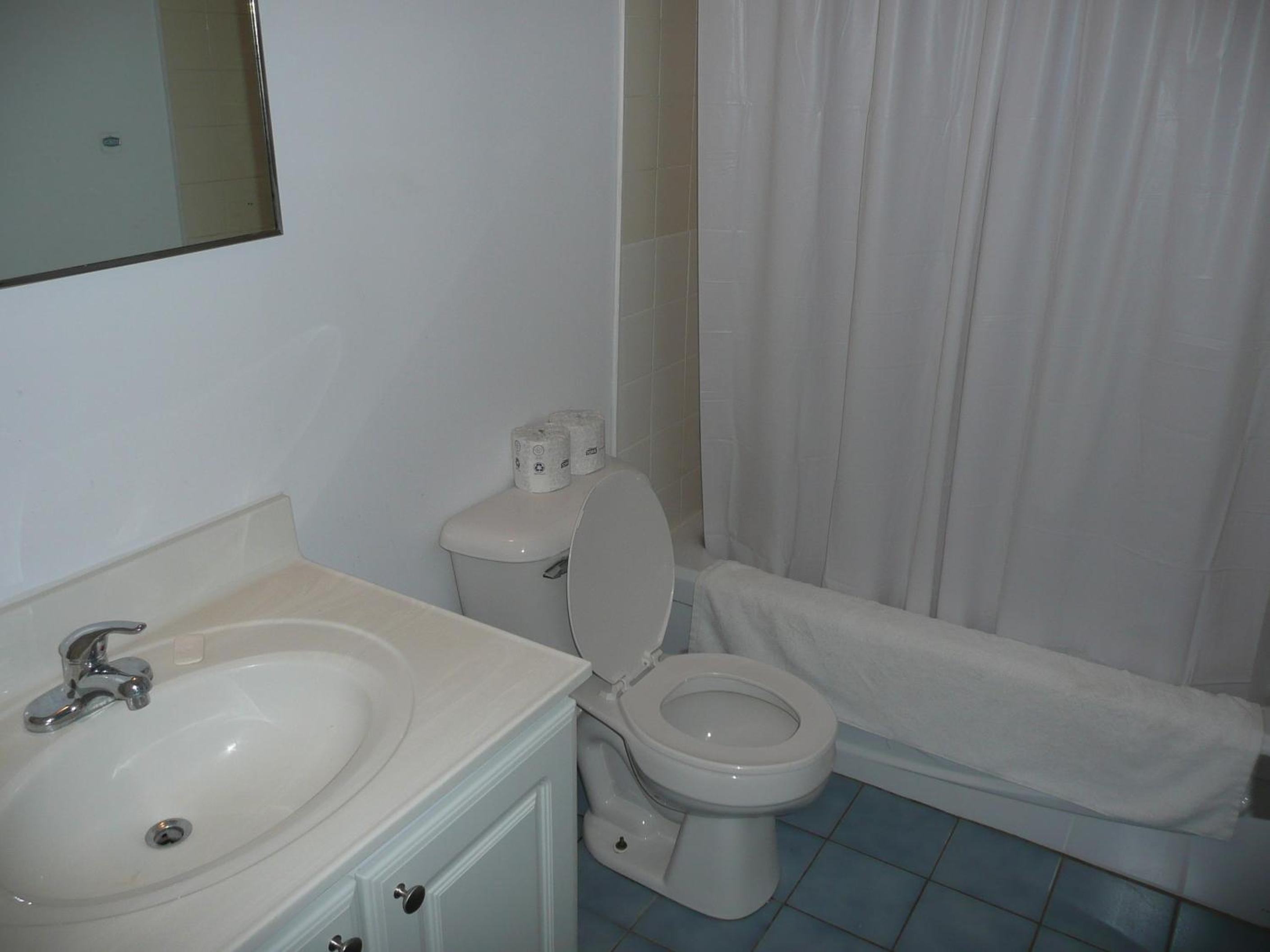 Neill-Wycik Backpackers Hotel 30/31