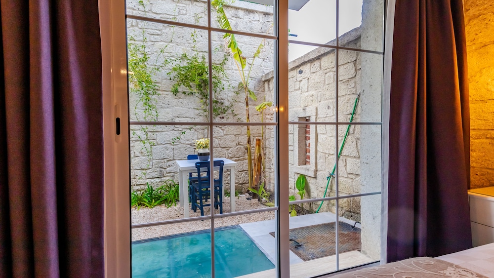 Avlu Alacati Butik Otel 27/46