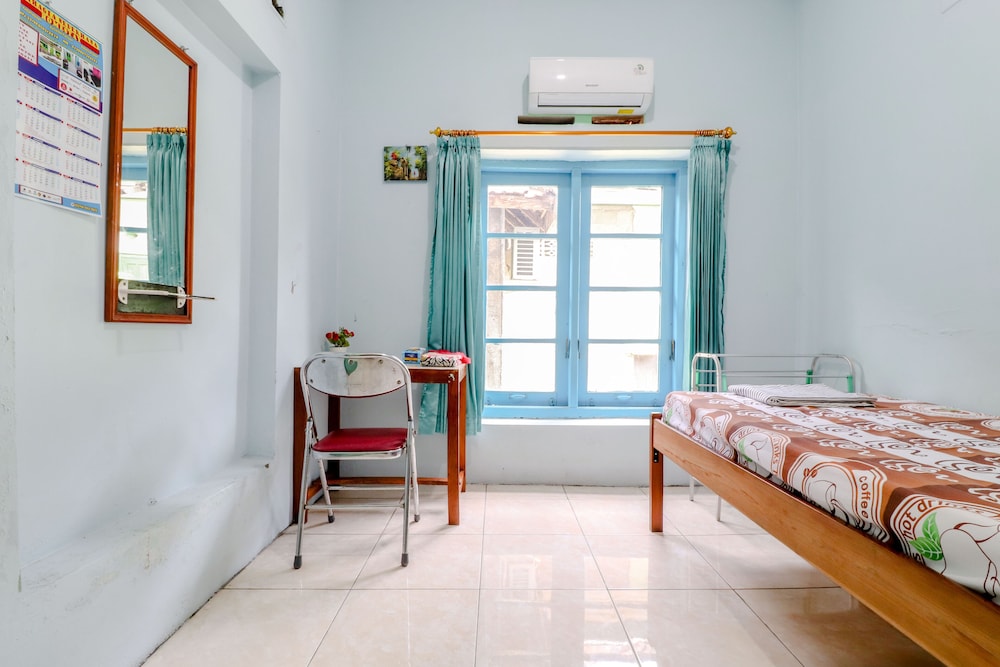 Bahagia Sederhana Home Stay - Hostel by ZUZU 16/50