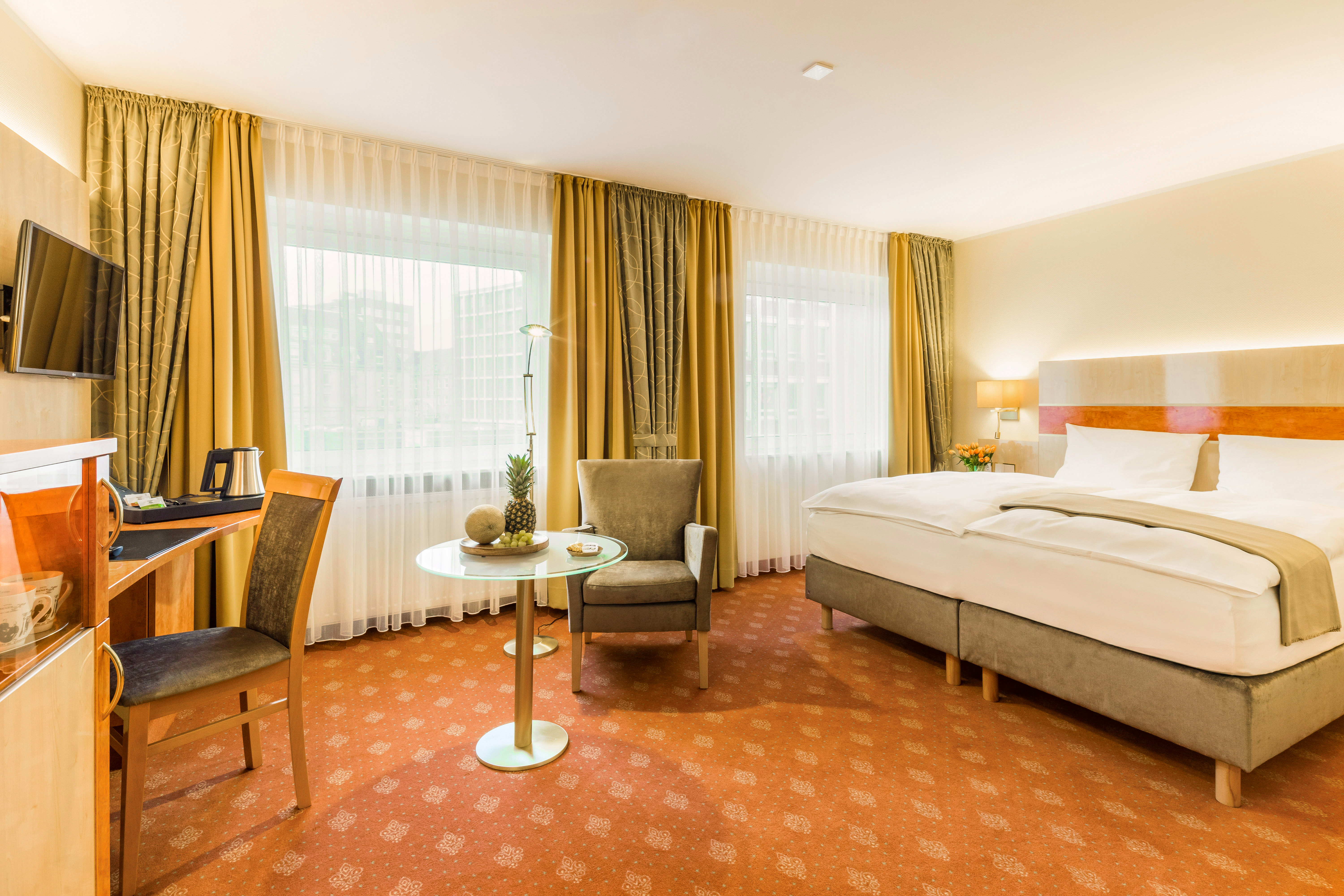 Comfort, Double or Twin Bed