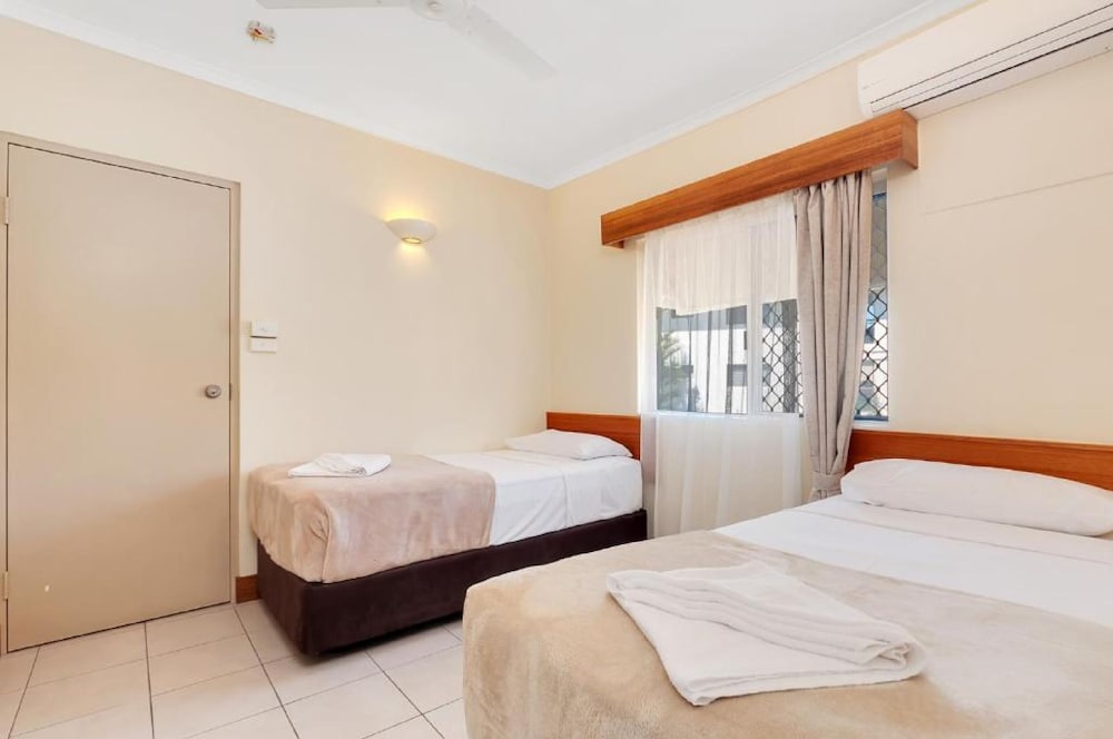 Tropical Queenslander 18/31