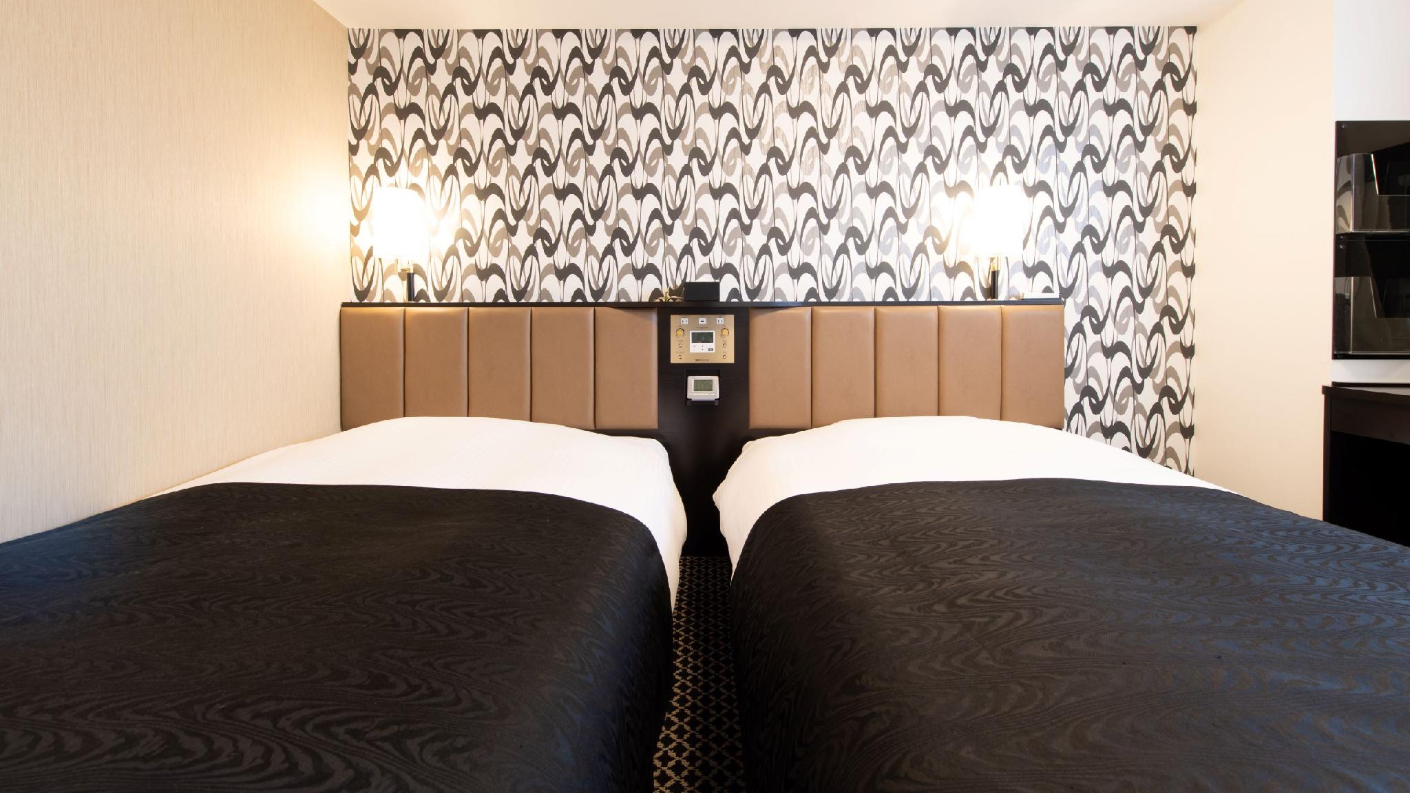 Standard, Twin Beds, Smoking