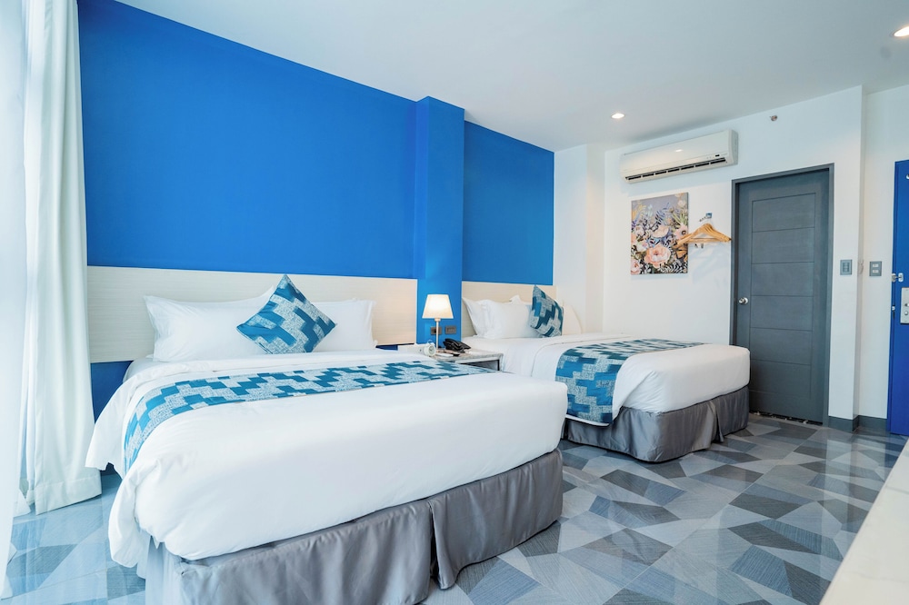 Stacia Hotel 20/48