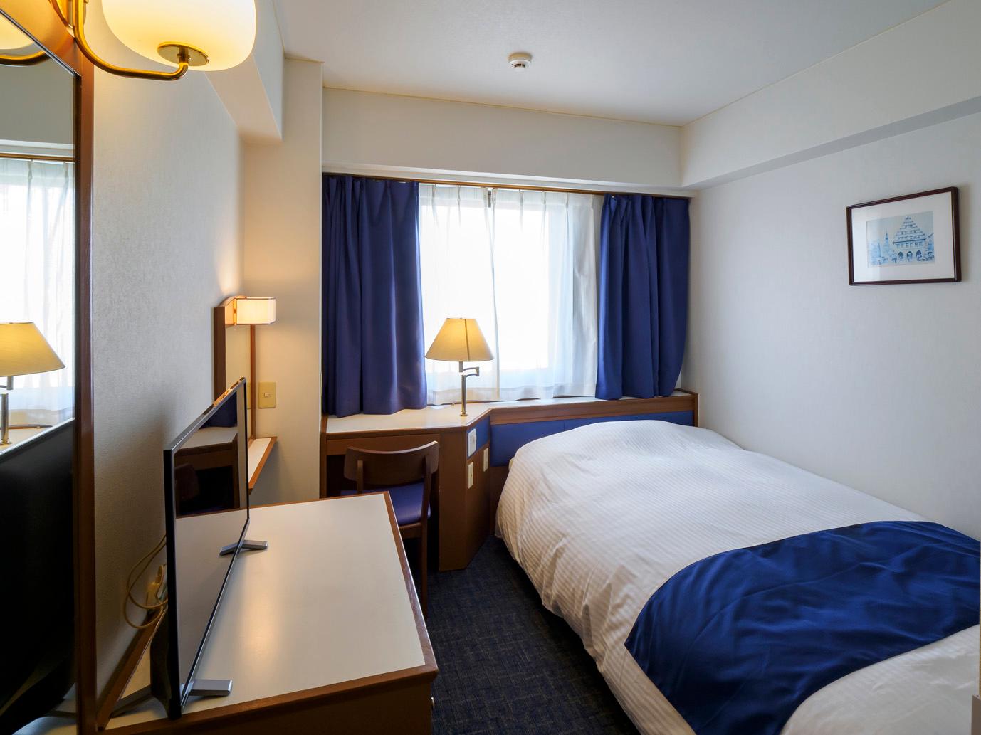 Room, Single