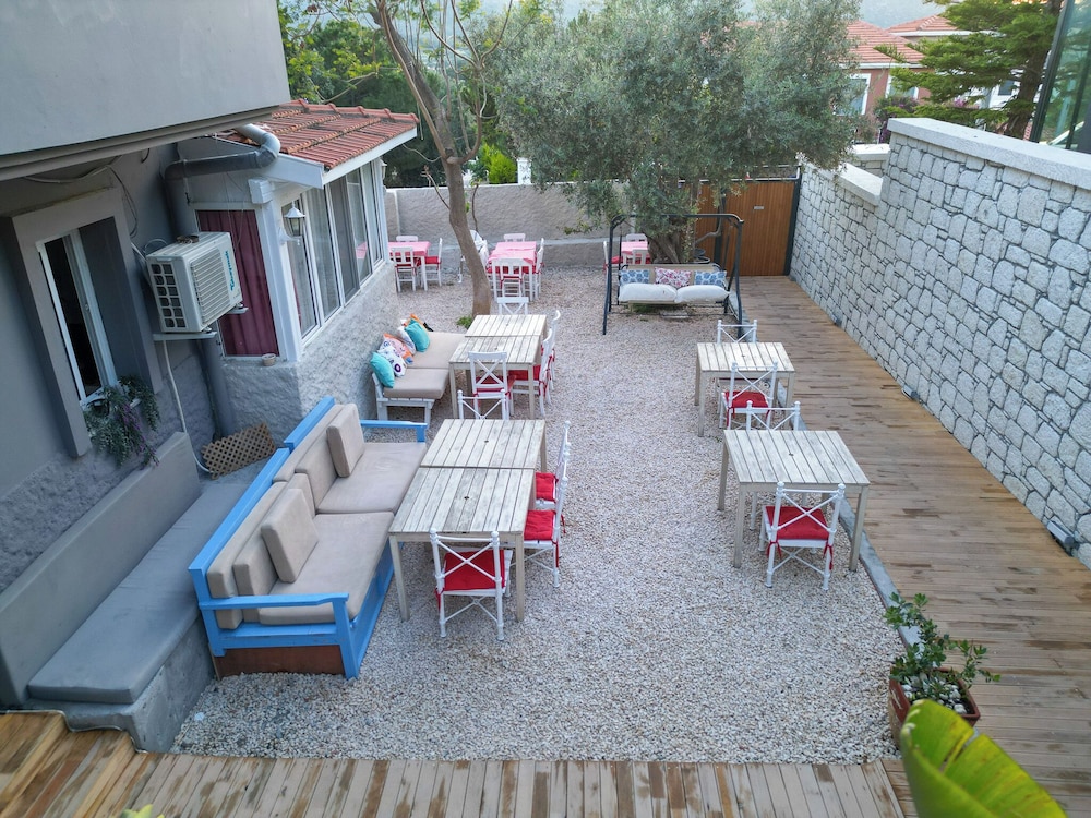 Kekik Alacati Otel 34/50