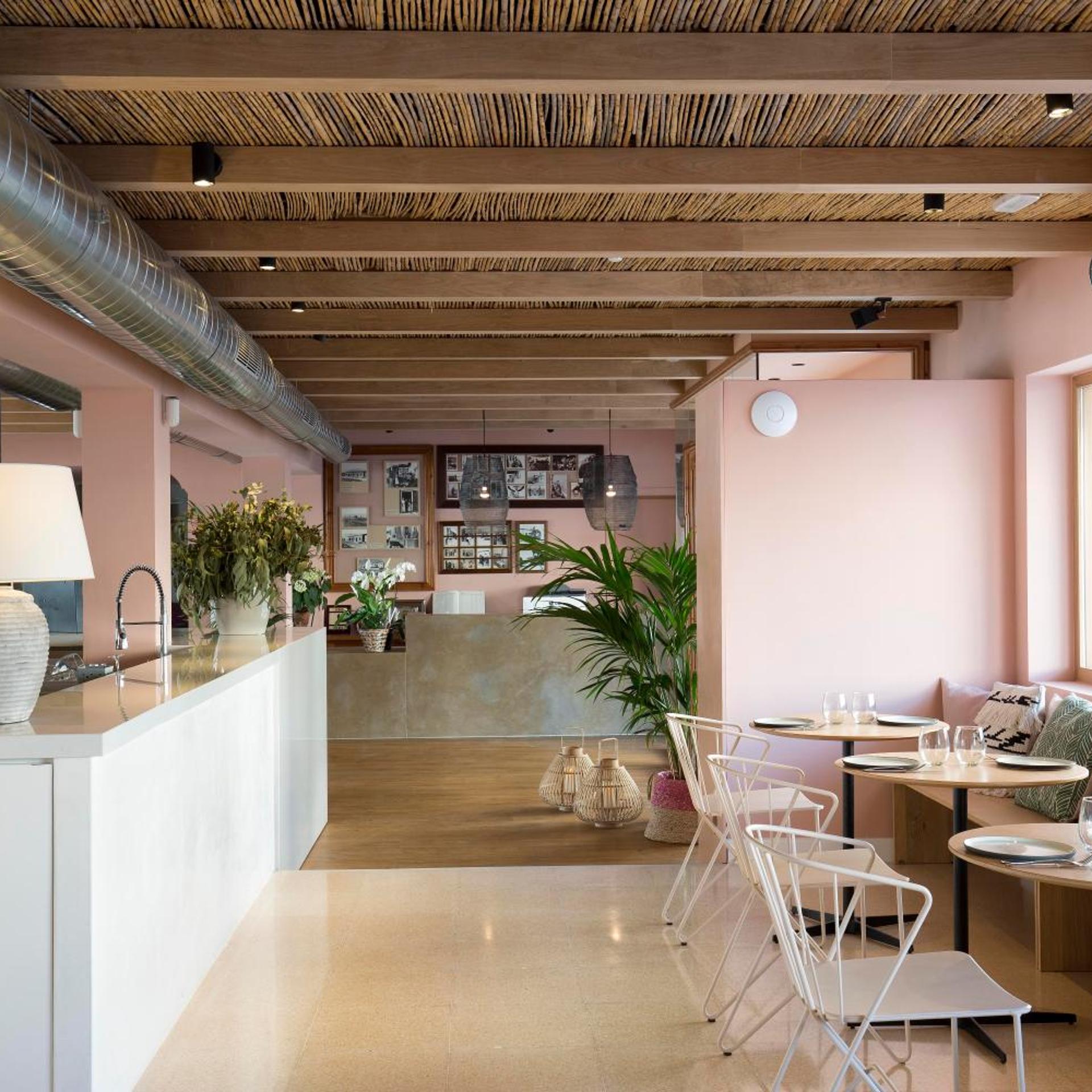 HOSTAL LA SAVINA 40/58