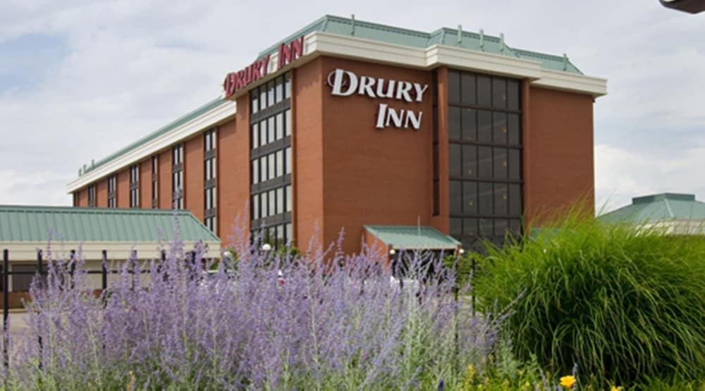 Drury Inn and Suites St Louis Airport 1/49