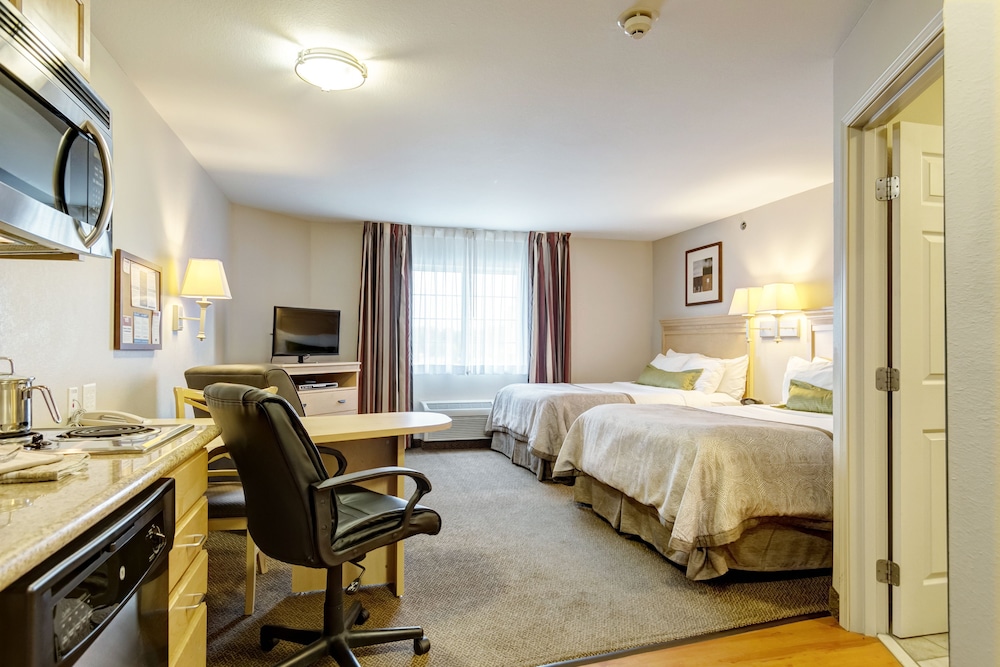 Candlewood Suites Paducah 18/65
