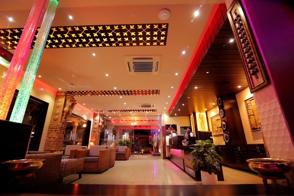 Hotel Hampi International 5/36